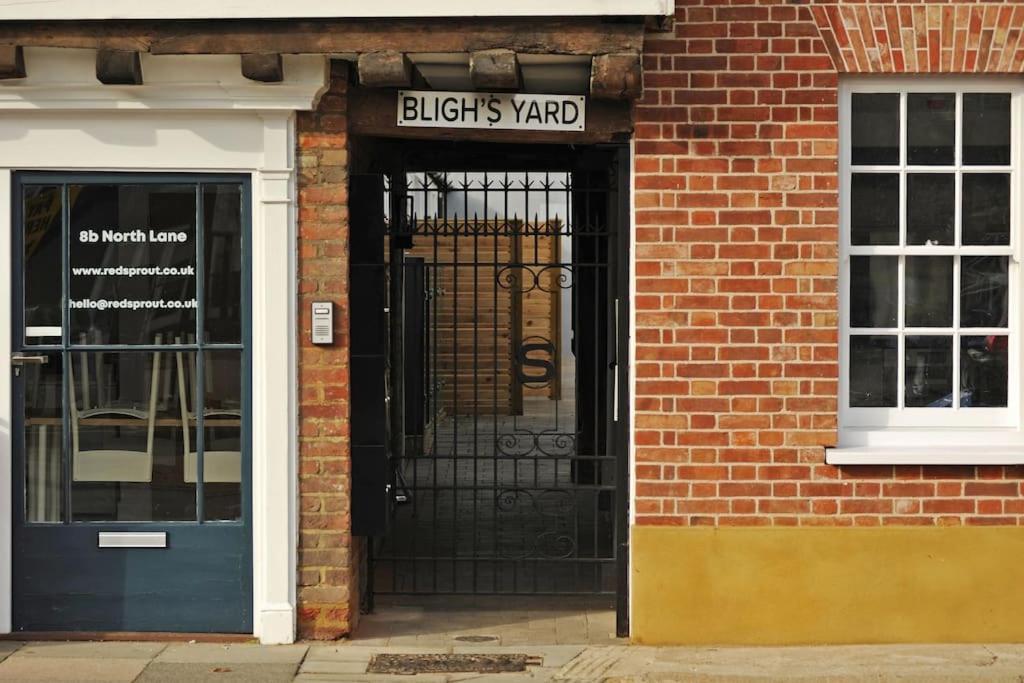 No. 4 Bligh'S Yard Canterbury Exterior foto